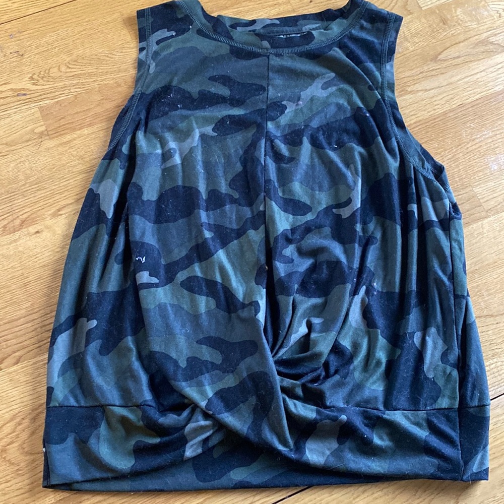 Army Print Cropped Workout Tank